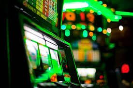 Người dùng Việt Nam trải nghiệm sảnh game và cá cược thể thao trên kuwwin